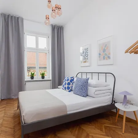 Daire Two Bedroom - Sarego 28 Street